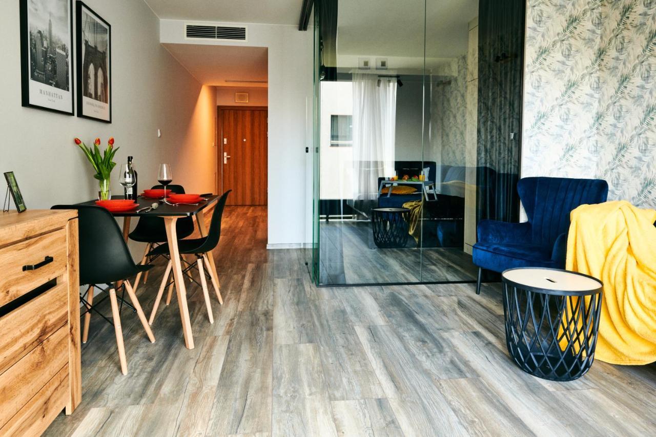Easy Rent Apartments - Crystal Lublin Buitenkant foto