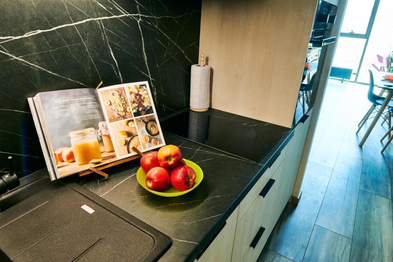 Easy Rent Apartments - Crystal Lublin Buitenkant foto
